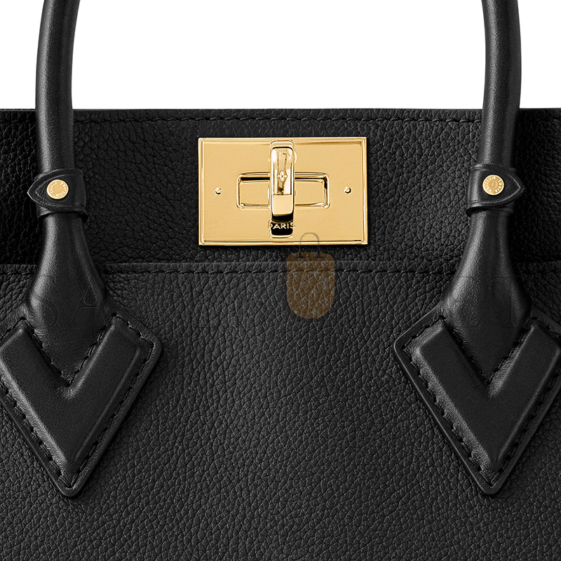 LOUIS VUITTON ON MY SIDE PM M57728 (25*20*12cm) LOUIS VUITTON ON MY SIDE PM M57728 (25*20*12cm)